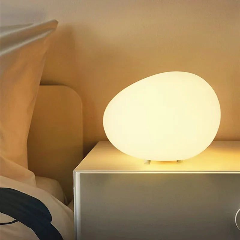 Create magical atmospheres with this lamp