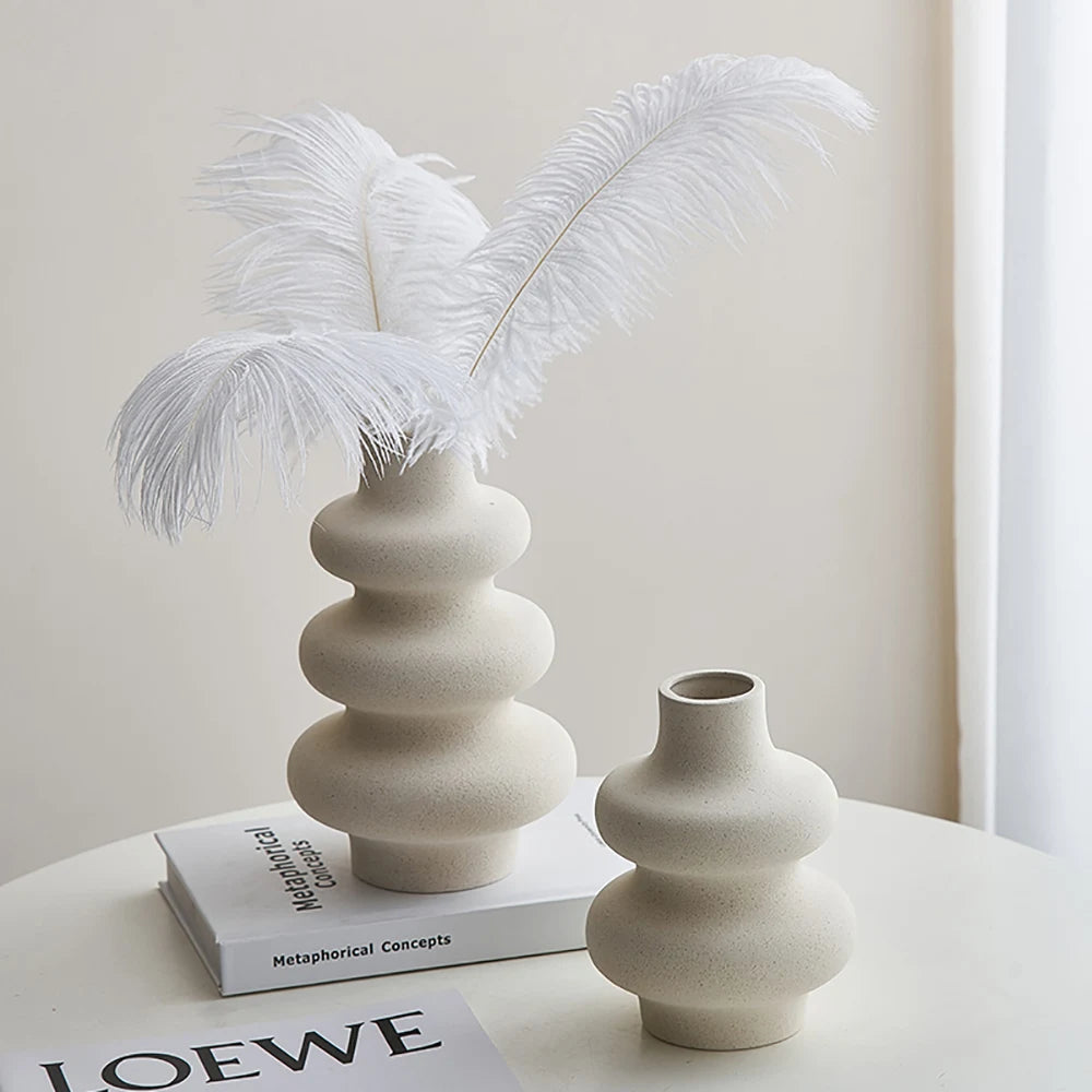 Nordic Style Ceramic Vase - Elegance and Sophistication for your Decoration