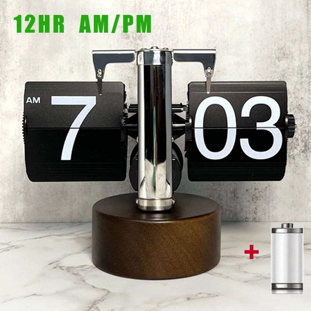 Table clock with automatic page turner - Modern decor with a touch of technology